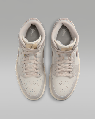 Air Jordan 1 Mid SE Women's Shoes. Nike.com